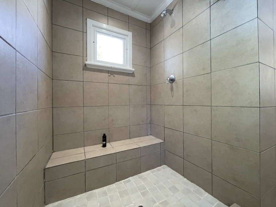 To Let Commercial Property for Rent in Sea Point Western Cape